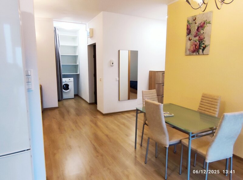 Titan - Liviu Rebreanu  2 camere complex rezidential 2010- loc de parcare