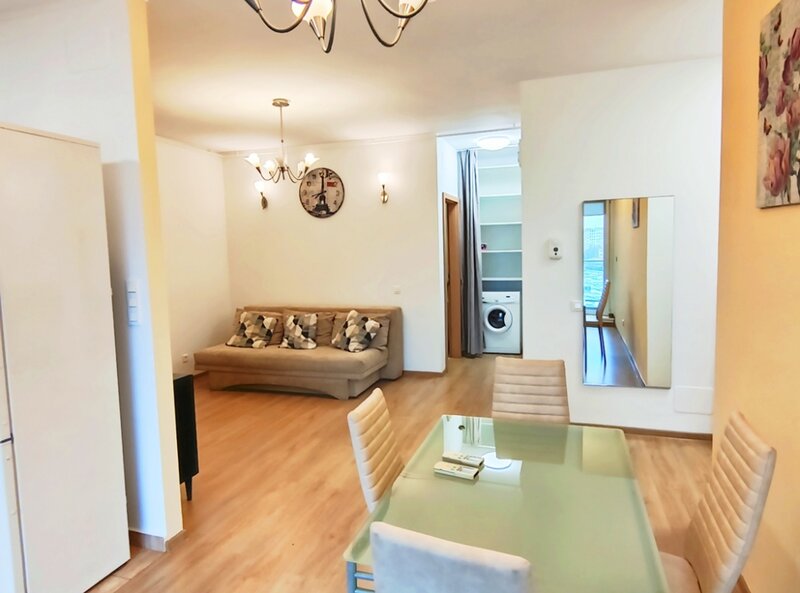 Titan - Liviu Rebreanu  2 camere complex rezidential 2010- loc de parcare