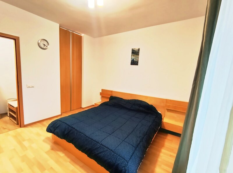 Titan - Liviu Rebreanu  2 camere complex rezidential 2010- loc de parcare